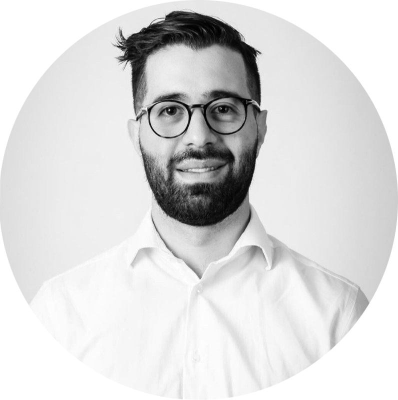 Arsaman Bahrami, speaker